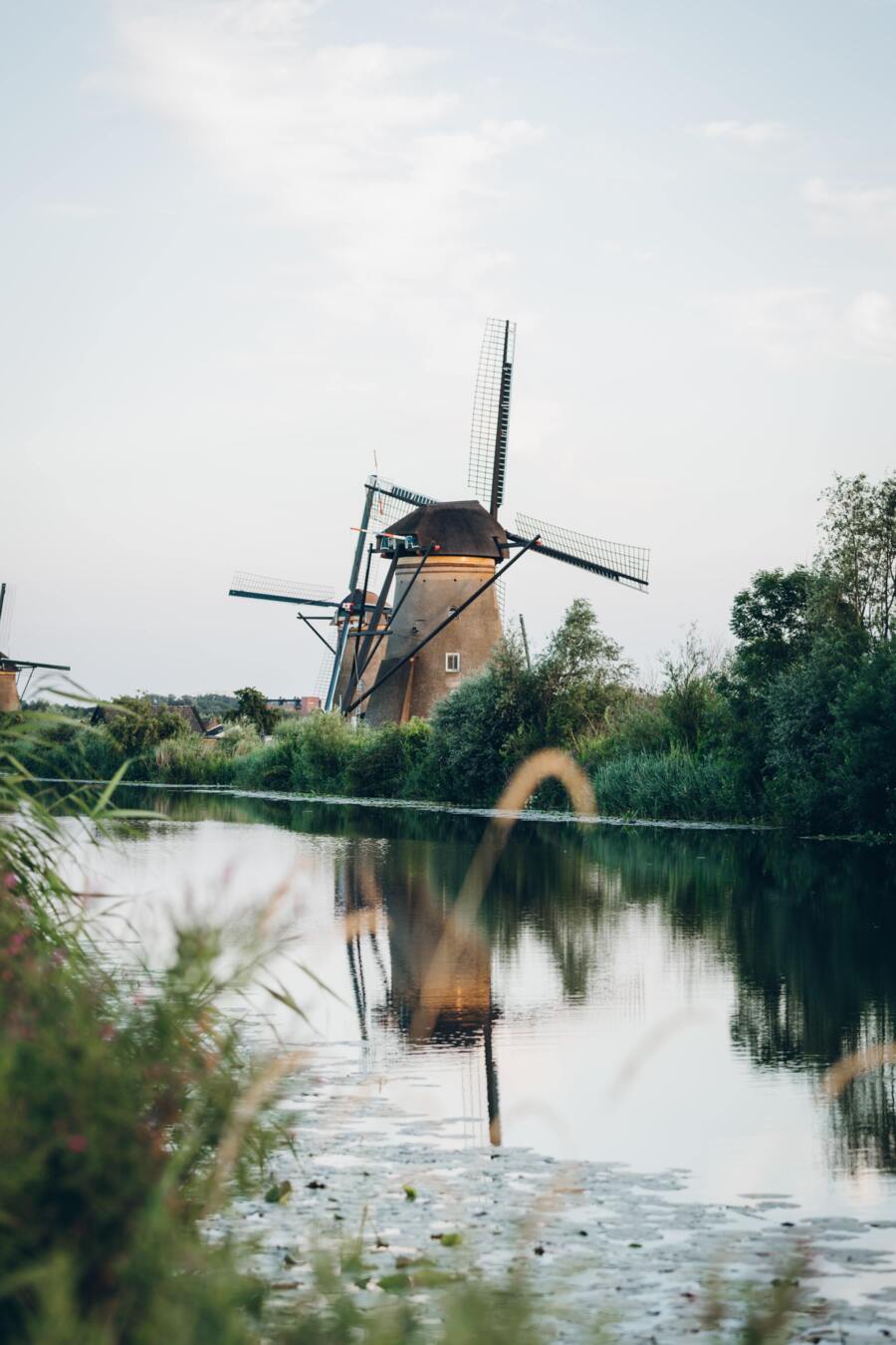 Holländische Windmühlen