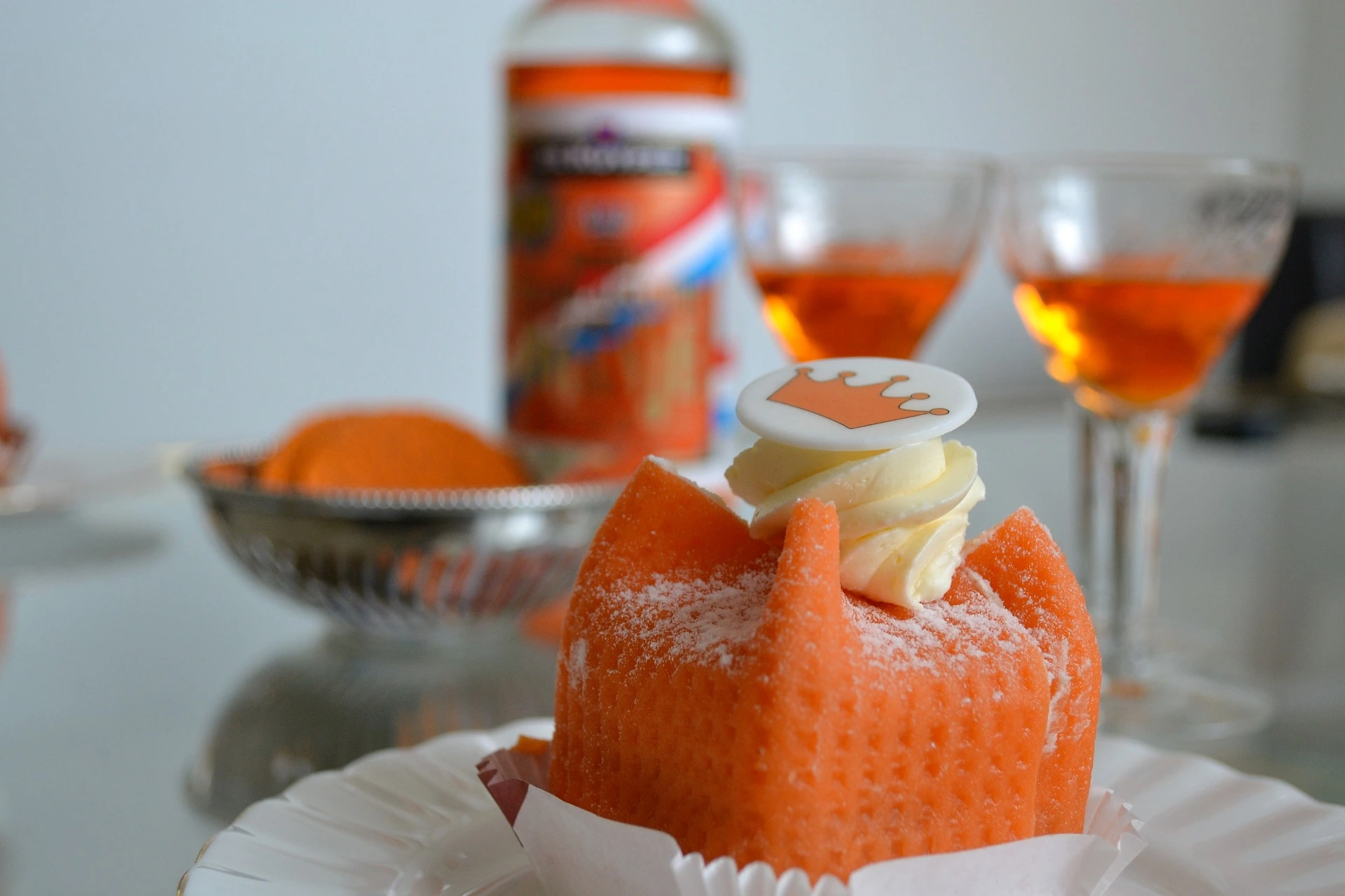 Dutch Kingsday treats in orange